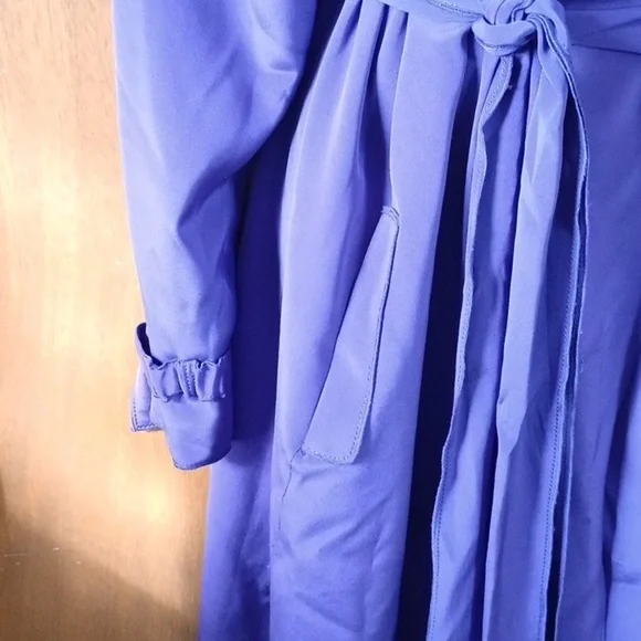 Elie Tahari Silk Satin Wrap Trench Coat size L - Picture 5 of 9